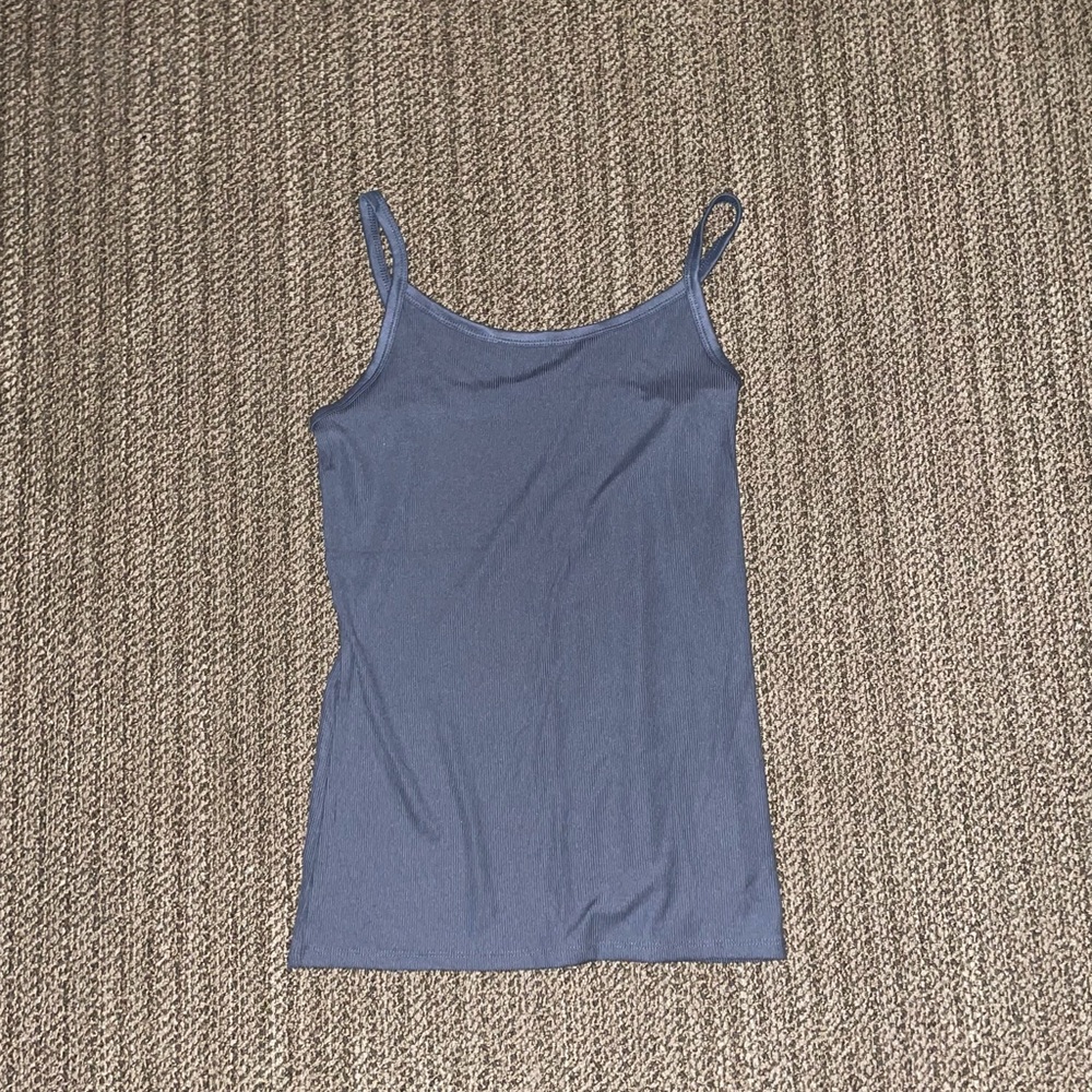 Basic blue-gray ribbed cami